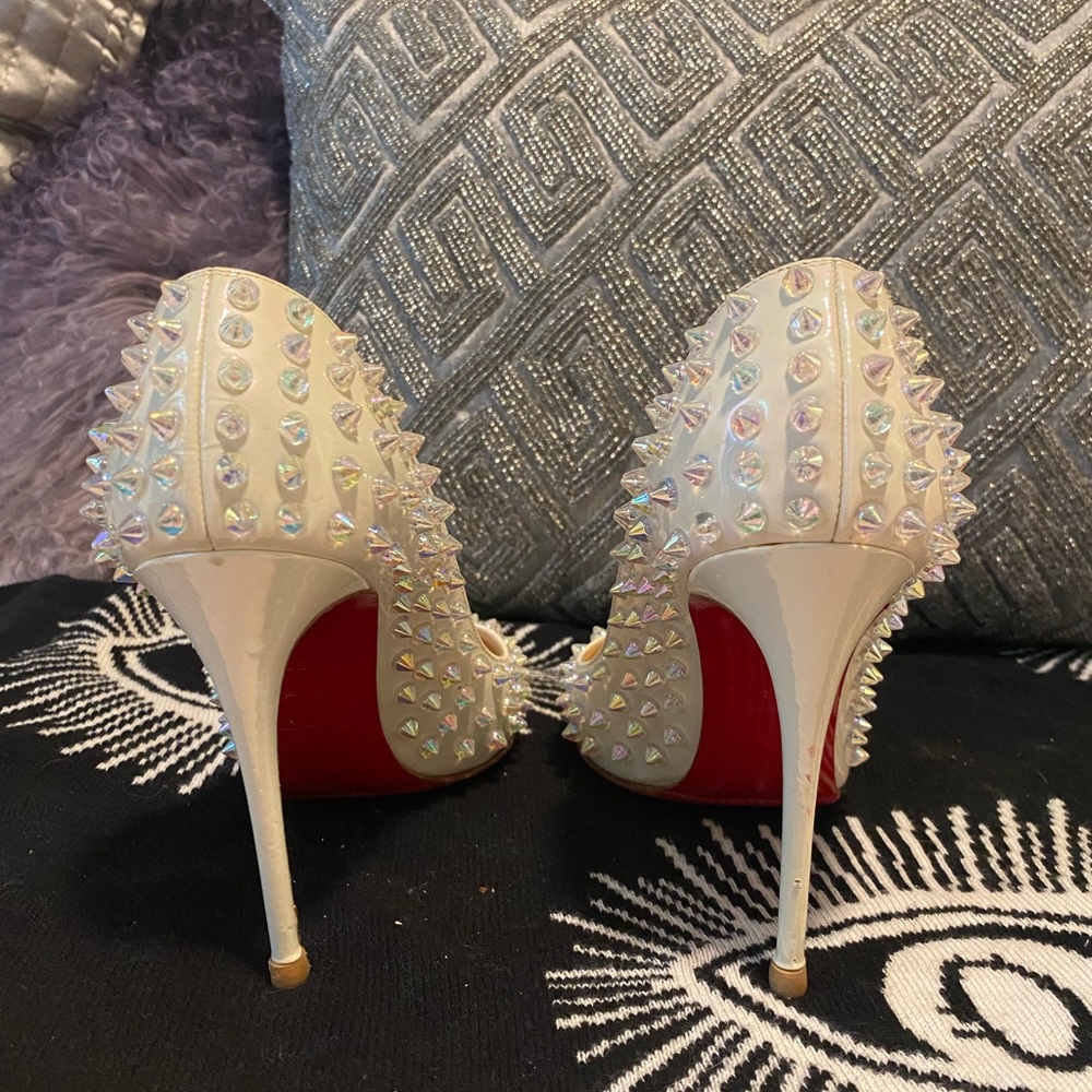 Christian Louboutin size 36 1/2 - Picture 3 of 4